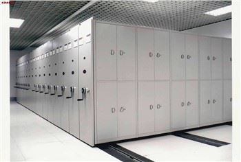 Mobilna kompaktna polica